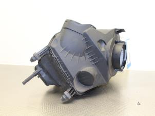 Gebruikte Luchtfilterhuis Audi A6 Quattro (C6) 3.0 TDI V6 24V Prijs € 34,00 Margeregeling aangeboden door Gebr Opdam B.V.