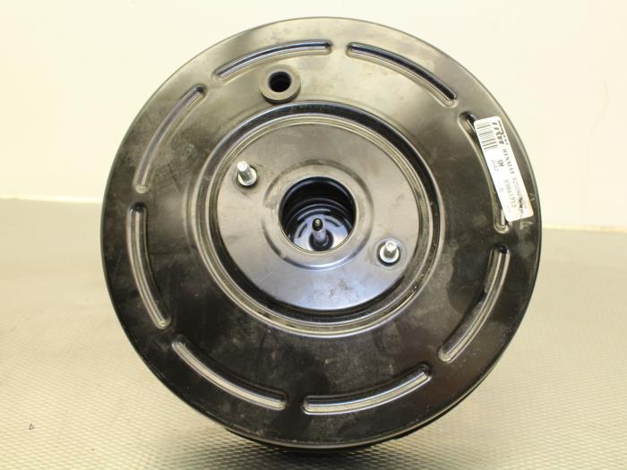 Gebruikte Rembol Opel Vivaro 2.0 CDTI 16V Prijs op aanvraag aangeboden door Gebr Opdam B.V.