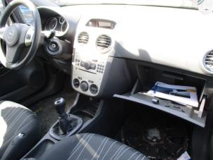 Gebruikte Airbag Set + Module Opel Corsa D 1.2 16V Prijs € 200,00 Margeregeling aangeboden door Gebr Opdam B.V.