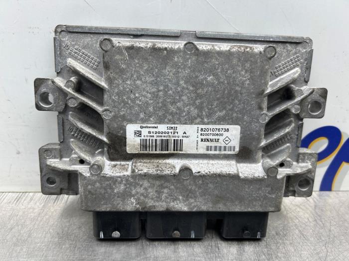 Gebruikte Computer Motormanagement Renault Twingo II (CN) 1.2 16V LEV Prijs € 50,00 Margeregeling aangeboden door Gebr Opdam B.V.