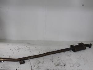 Gebruikte Uitlaat Middendemper Renault Clio II (BB/CB) 1.6 RN, RT Prijs € 17,00 Margeregeling aangeboden door Gebr Opdam B.V.