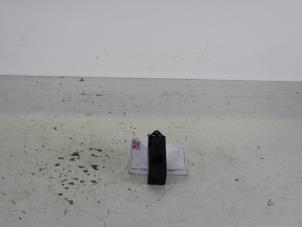 Gebruikte Schakelaar Elektrisch Raam Mitsubishi Lancer Wagon (CS/CT) 1.6 16V Prijs op aanvraag aangeboden door Gebr Opdam B.V.