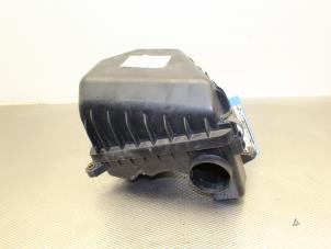 Gebruikte Luchtfilterhuis Hyundai Matrix 1.6 16V Prijs op aanvraag aangeboden door Gebr Opdam B.V.