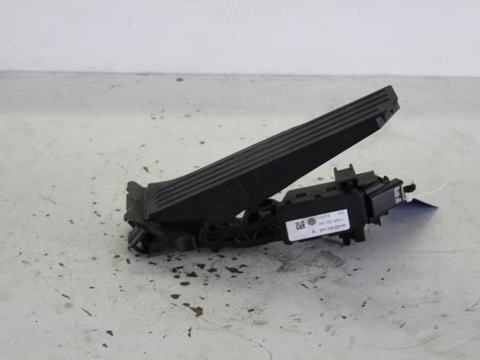 Gebruikte Gaspedaalpositie Sensor Seat Leon (1P1) 1.6 Prijs € 21,00 Margeregeling aangeboden door Gebr Opdam B.V.