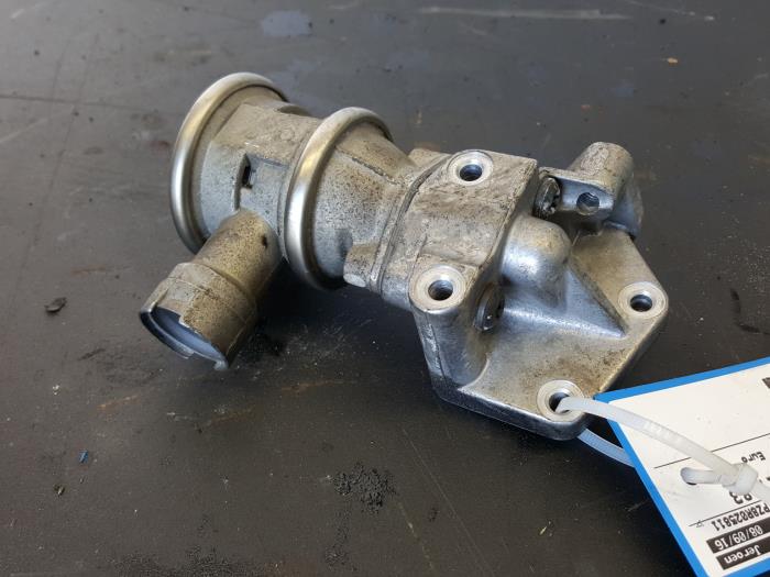 Gebruikte Uitlaat gasklep (EGR) Seat Leon (1P1) 1.6 Prijs € 42,00 Margeregeling aangeboden door Gebr Opdam B.V.