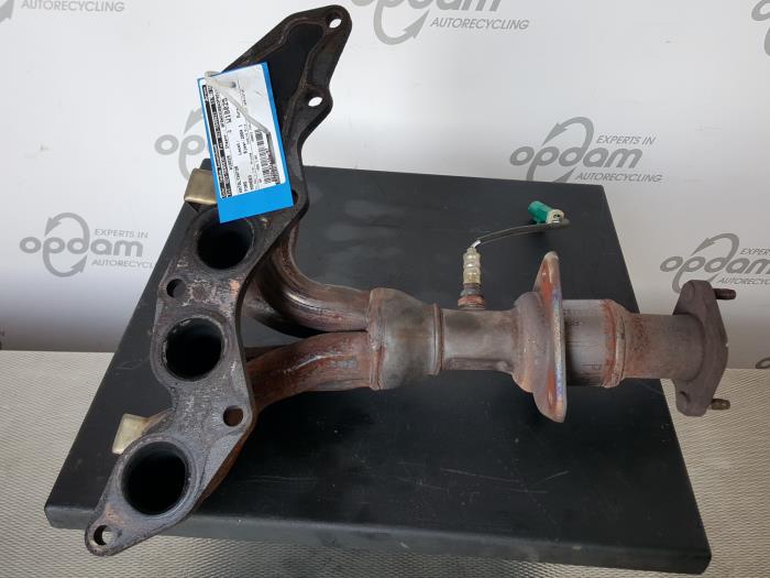 Gebruikte Katalysator Ford Mondeo III Wagon 2.0 16V Prijs op aanvraag aangeboden door Gebr Opdam B.V.