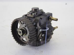 Gebruikte Dieselpomp Peugeot 407 Prijs € 64,00 Margeregeling aangeboden door Gebr Opdam B.V.