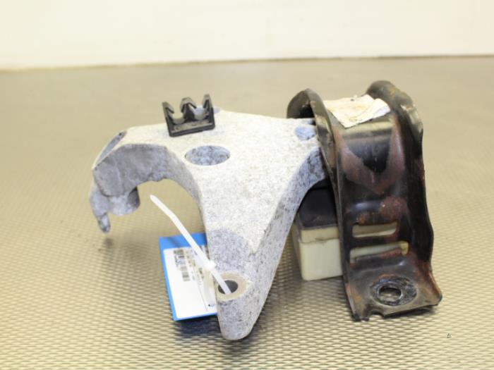 Gebruikte Motorrubber Renault Kangoo Express (FW) 1.5 dCi 70 Prijs op aanvraag aangeboden door Gebr Opdam B.V.