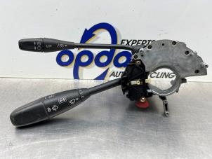 Gebruikte Combischakelaar Stuurkolom Mercedes E (W211) 3.2 E-280 CDI 24V Prijs € 42,00 Margeregeling aangeboden door Gebr Opdam B.V.