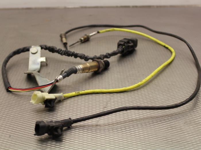 Gebruikte Lambda Sonde Iveco New Daily VI 35C17, 35S17, 40C17, 50C17, 65C17, 70C17 Prijs op aanvraag aangeboden door Gebr Opdam B.V.
