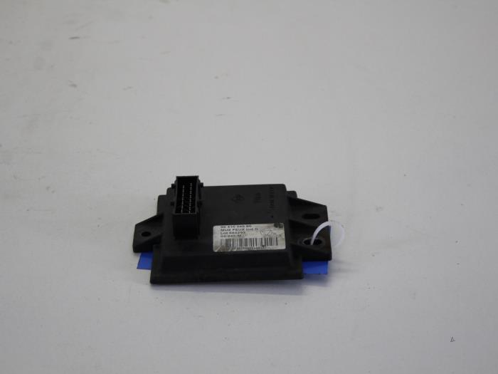 Gebruikte Ontstekingsmodule Peugeot 607 (9D/U) 2.2 HDi 16V FAP Prijs op aanvraag aangeboden door Gebr Opdam B.V.