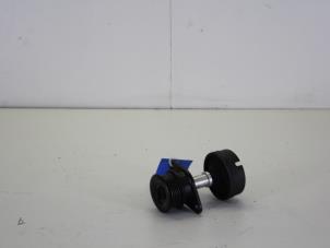 Gebruikte Dynamo poelie Ford Focus 1 Wagon 1.8 TDdi Prijs op aanvraag aangeboden door Gebr Opdam B.V.