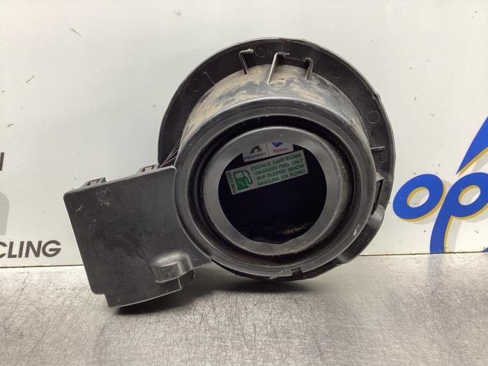 Tank Klep van een Peugeot 308 SW (4E/H) 1.6 VTI 16V 2012