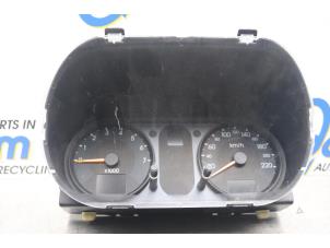 Gebruikte Kilometerteller KM Ford Fiesta 5 (JD/JH) 1.4 16V Prijs € 42,00 Margeregeling aangeboden door Gebr Opdam B.V.