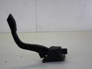 Gebruikte Gaspedaalpositie Sensor Peugeot 206 (2A/C/H/J/S) 1.4 XR,XS,XT,Gentry Prijs € 25,00 Margeregeling aangeboden door Gebr Opdam B.V.