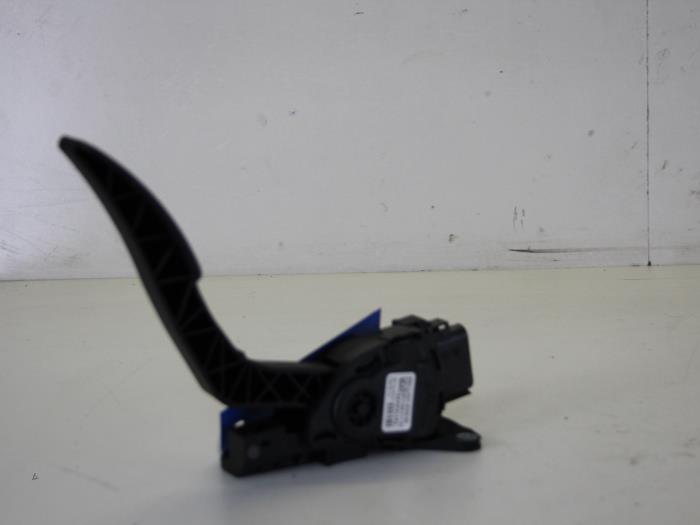 Gebruikte Gaspedaalpositie Sensor Ford Fiesta 6 (JA8) 1.25 16V Prijs € 21,00 Margeregeling aangeboden door Gebr Opdam B.V.