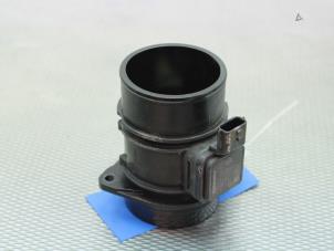 Gebruikte Luchthoeveelheidsmeter Renault Megane III Grandtour (KZ) 1.5 dCi 110 Prijs € 26,00 Margeregeling aangeboden door Gebr Opdam B.V.