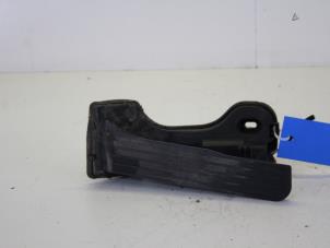 Gebruikte Gaspedaalpositie Sensor Volkswagen Caddy III (2KA,2KH,2CA,2CH) 2.0 SDI Prijs op aanvraag aangeboden door Gebr Opdam B.V.