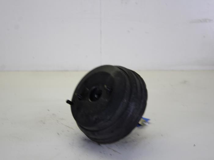 Gebruikte Rembol MG ZS 1.8 16V 120 Prijs € 30,00 Margeregeling aangeboden door Gebr Opdam B.V.