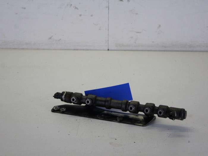 Gebruikte Druksensor Fiat Punto Evo Prijs € 51,00 Margeregeling aangeboden door Gebr Opdam B.V.