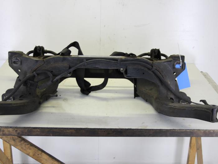 Gebruikte Subframe Opel Antara (LA6) 2.4 16V 4x4 Prijs € 84,00 Margeregeling aangeboden door Gebr Opdam B.V.