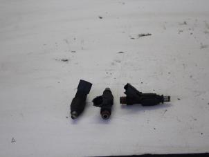 Gebruikte Injector (benzine injectie) Toyota Corolla Prijs € 25,00 Margeregeling aangeboden door Gebr Opdam B.V.
