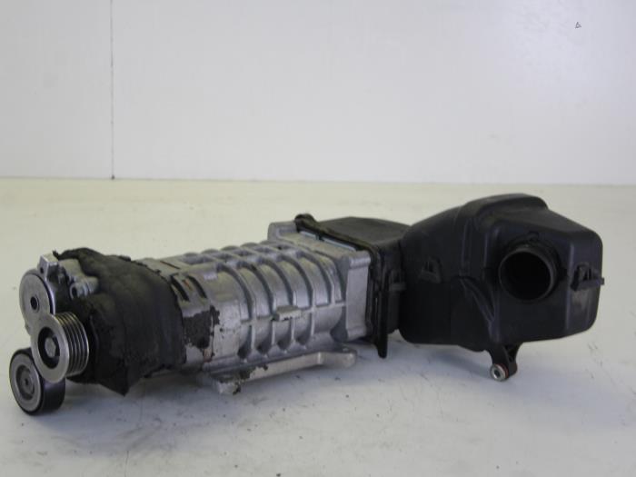 Gebruikte Compressor Volkswagen Golf Prijs op aanvraag aangeboden door Gebr Opdam B.V.