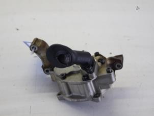 Gebruikte Oliepomp Volkswagen Golf Prijs op aanvraag aangeboden door Gebr Opdam B.V.