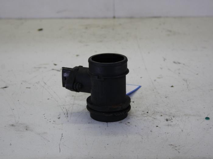 Gebruikte Luchtmassameter Fiat Punto II (188) 1.3 JTD 16V Prijs € 17,00 Margeregeling aangeboden door Gebr Opdam B.V.