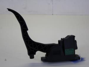 Gebruikte Gaspedaalpositie Sensor Volkswagen Polo IV (9N1/2/3) 1.4 16V 75 Prijs € 17,00 Margeregeling aangeboden door Gebr Opdam B.V.