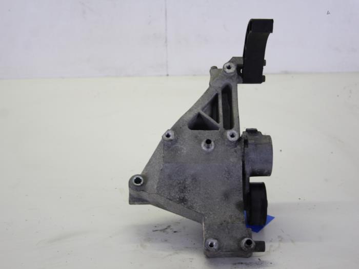 Gebruikte Spanrol Multiriem Ford Ka II 1.2 Prijs op aanvraag aangeboden door Gebr Opdam B.V.