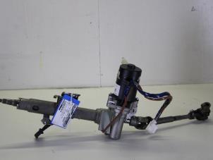 Gebruikte Servo Elektrisch Toyota Yaris (P1) 1.0 16V VVT-i Prijs € 128,00 Margeregeling aangeboden door Gebr Opdam B.V.