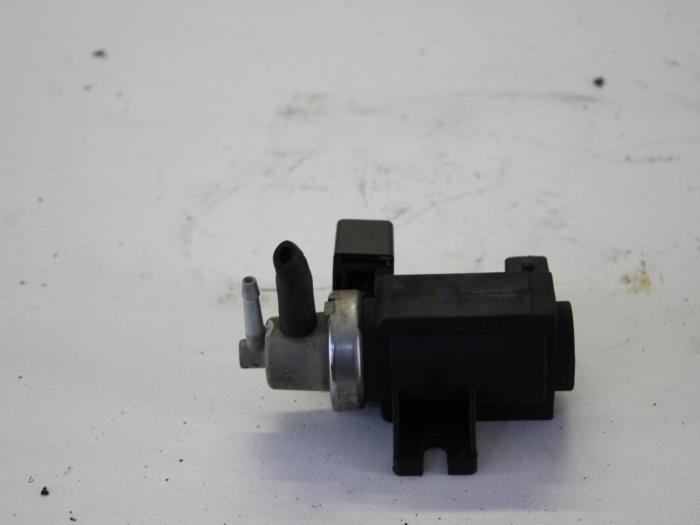 Gebruikte Overdrukklep Turbo Opel Meriva (A) 1.7 CDTI 16V Prijs op aanvraag aangeboden door Gebr Opdam B.V.
