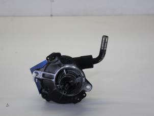 Gebruikte Videpomp (Diesel) Mercedes C (W203) 2.2 C-200 CDI 16V Prijs op aanvraag aangeboden door Gebr Opdam B.V.