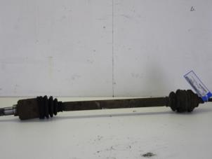 Gebruikte Steekas rechts-achter Smart Fortwo Coupé (450.3) 0.7 Prijs € 21,00 Margeregeling aangeboden door Gebr Opdam B.V.