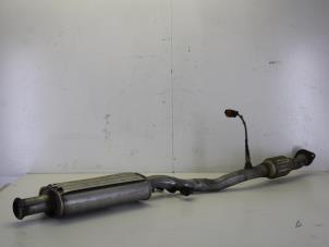 Gebruikte Uitlaat Middendemper Hyundai Matrix 1.6 16V Prijs € 26,00 Margeregeling aangeboden door Gebr Opdam B.V.