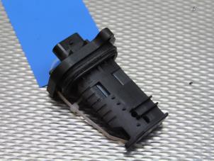 Gebruikte Luchthoeveelheidsmeter BMW 3 serie (F30) 320i 2.0 16V Prijs op aanvraag aangeboden door Gebr Opdam B.V.