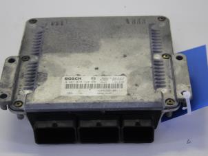 Gebruikte Computer Motormanagement Opel Movano Combi 2.2 DTI Prijs op aanvraag aangeboden door Gebr Opdam B.V.