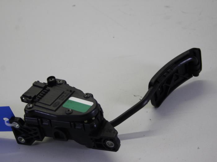 Gebruikte Gaspedaalpositie Sensor Opel Movano Combi 2.2 DTI Prijs op aanvraag aangeboden door Gebr Opdam B.V.