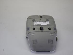 Gebruikte Binnenverlichting voor Saab 9-3 II Sport Sedan (YS3F) 2.0t 16V Prijs € 17,00 Margeregeling aangeboden door Gebr Opdam B.V.