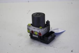 Gebruikte ABS Pomp Peugeot Expert (G9) 1.6 HDi 90 Prijs € 64,00 Margeregeling aangeboden door Gebr Opdam B.V.