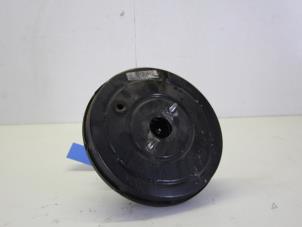 Gebruikte Rembekrachtiger Renault Megane III Grandtour (KZ) 1.5 dCi 110 Prijs op aanvraag aangeboden door Gebr Opdam B.V.