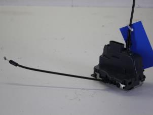 Gebruikte Deurslot Mechaniek 4Deurs rechts-achter Renault Megane II Grandtour (KM) 1.6 16V Prijs op aanvraag aangeboden door Gebr Opdam B.V.