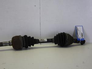 Gebruikte Cardanas links-voor (VWA) Opel Vectra C Caravan 2.0 Turbo 16V Prijs € 51,00 Margeregeling aangeboden door Gebr Opdam B.V.