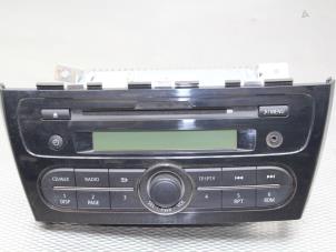 Gebruikte Radio CD Speler Mitsubishi Space Star (A0) 1.0 12V Prijs € 64,00 Margeregeling aangeboden door Gebr Opdam B.V.