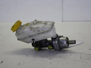 Gebruikte Hoofdremcilinder Chevrolet Aveo (250) 1.2 16V Prijs € 25,00 Margeregeling aangeboden door Gebr Opdam B.V.