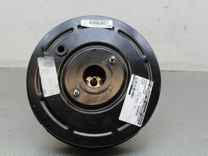 Gebruikte Rembekrachtiger Renault Megane III Grandtour (KZ) 1.5 dCi 110 Prijs € 42,00 Margeregeling aangeboden door Gebr Opdam B.V.