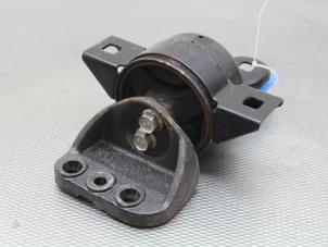 Gebruikte Motorsteun Chevrolet Aveo (250) 1.2 16V Prijs € 26,00 Margeregeling aangeboden door Gebr Opdam B.V.