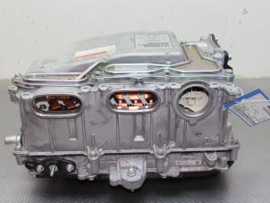 Gebruikte Inverter Toyota Yaris III (P13) 1.5 16V Hybrid Prijs op aanvraag aangeboden door Gebr Opdam B.V.