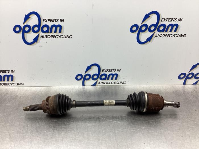 Gebruikte Steekas links-voor Suzuki Wagon-R+ (RB) 1.2 16V Prijs € 30,00 Margeregeling aangeboden door Gebr Opdam B.V.